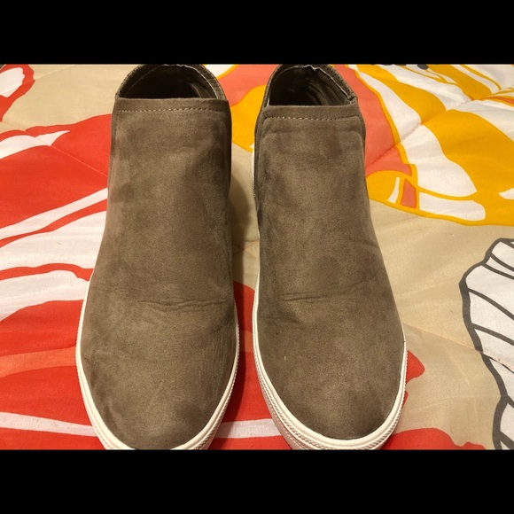 Universal thread shoes - Picture 2 of 4